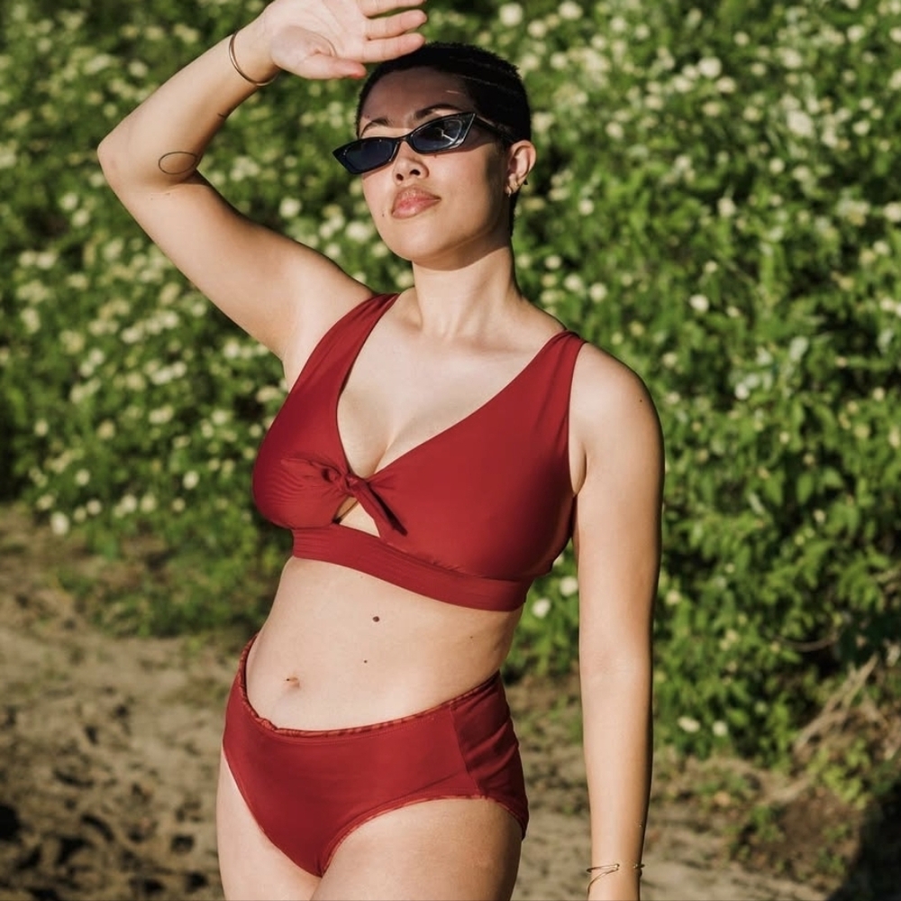 Wild Isles Swim Dottie Tie Top - Picture 2 of 11